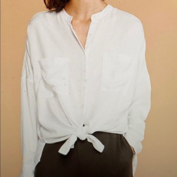 Lou & Grey Tops - NWT! Lou & Grey LOFT Tie Front Shirt